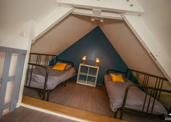 DUPLEX CENTRE VILLE 6 personnes (WIFI/PARKING)