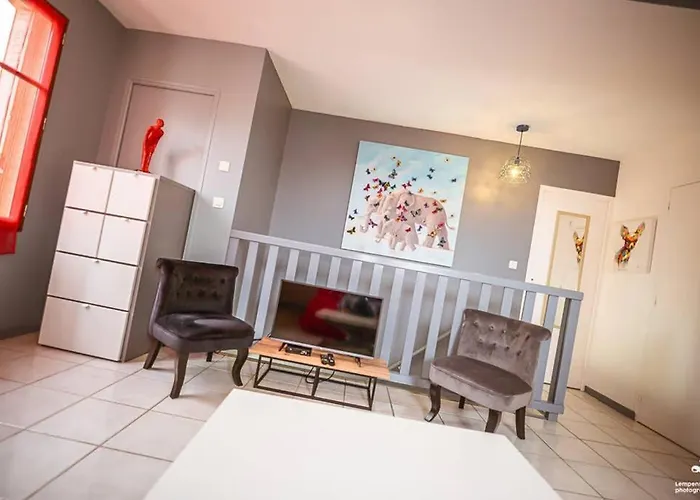 DUPLEX CENTRE VILLE 6 personnes (WIFI/PARKING)
