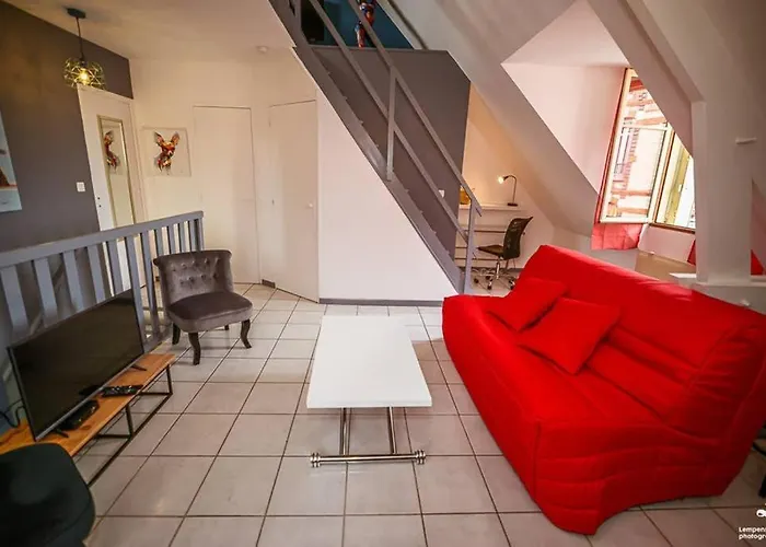 DUPLEX CENTRE VILLE 6 personnes (WIFI/PARKING)